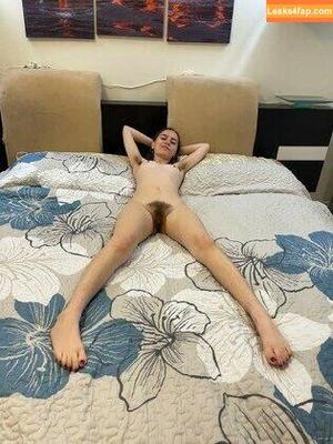 Hairy Women photo #2401