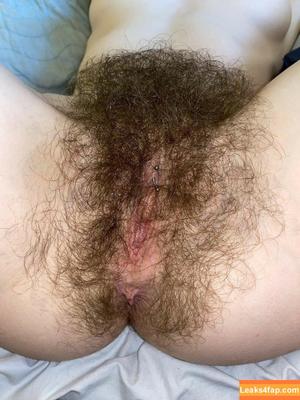 Hairy Women photo #2425