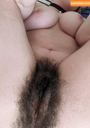 Hairy Women photo #2442