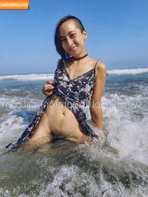 Hairy Women photo #2752