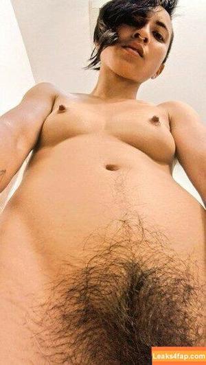 Hairy Women photo #2793