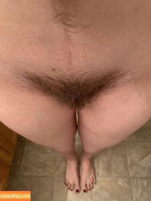 Hairy Women photo #2843