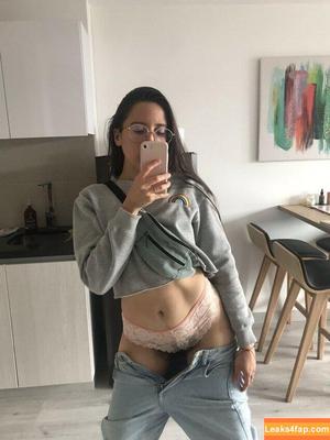 Hairy Women photo #2979