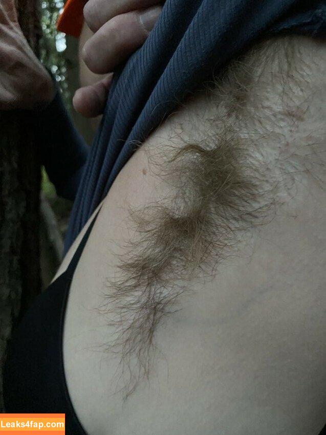 Hairy Women / HairyFairy420 / ig_naturals / pearlygirly06 leaked photo photo #3090