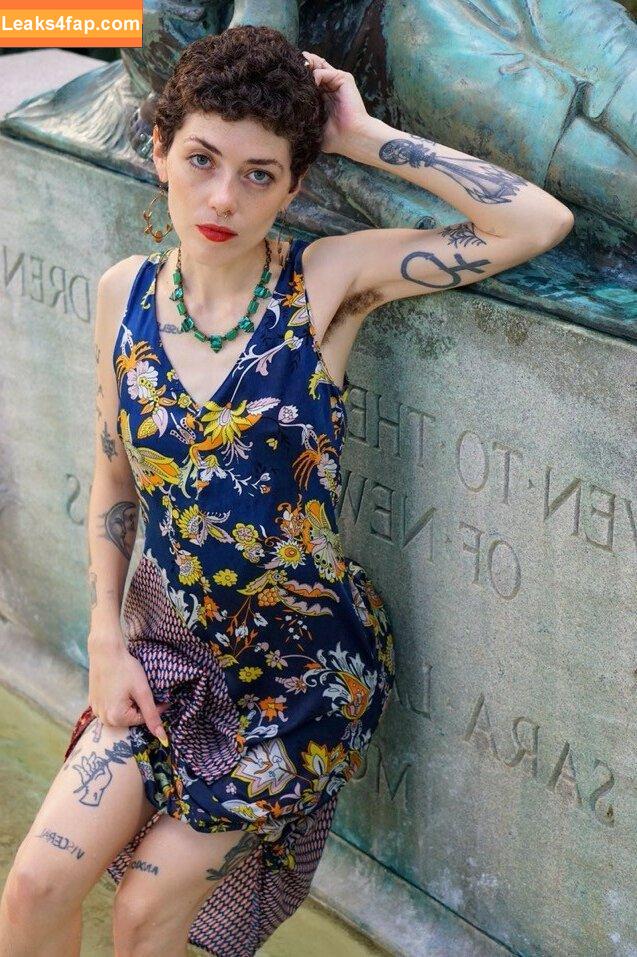 Hairy Women / HairyFairy420 / ig_naturals / pearlygirly06 leaked photo photo #3155