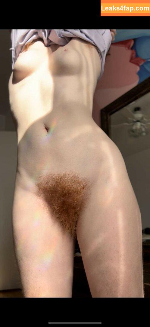 Hairy Women / HairyFairy420 / ig_naturals / pearlygirly06 leaked photo photo #3185