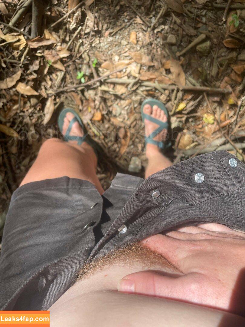 Hairy Women / HairyFairy420 / ig_naturals / pearlygirly06 leaked photo photo #3203