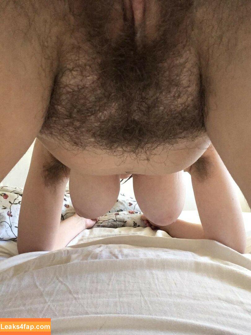 Hairy Women / HairyFairy420 / ig_naturals / pearlygirly06 leaked photo photo #3621