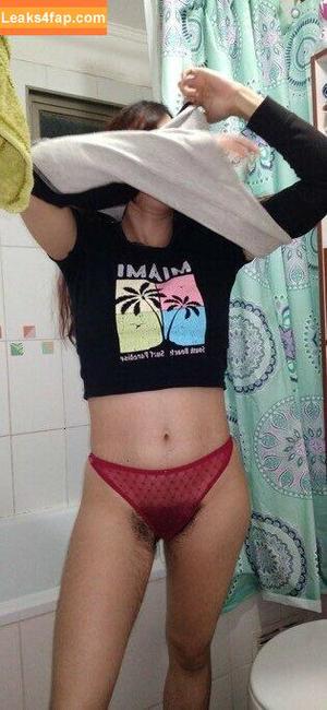 Hairy Women photo #3065