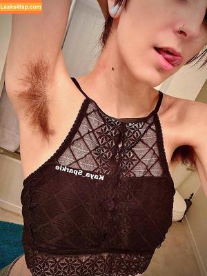 Hairy Women photo #3660