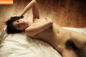 Hairy Women photo #3889