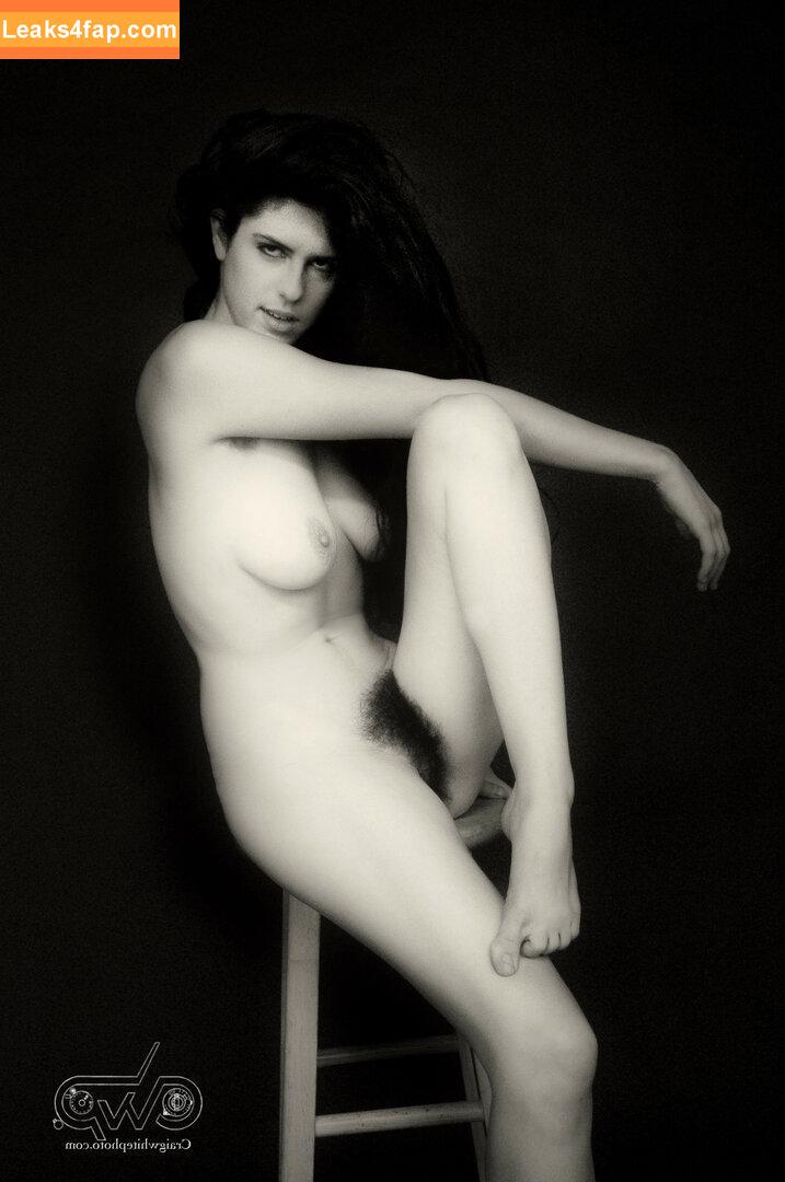 Hairy Women / HairyFairy420 / ig_naturals / pearlygirly06 leaked photo photo #4678