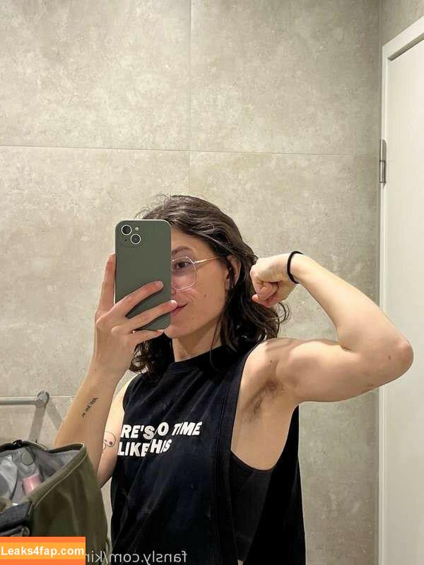 Hairy Women / HairyFairy420 / ig_naturals / pearlygirly06 leaked photo photo #4767