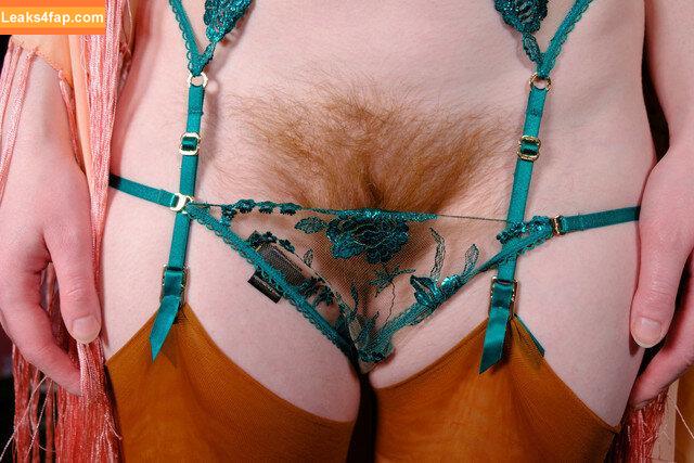 Hairy Women / HairyFairy420 / ig_naturals / pearlygirly06 leaked photo photo #4816