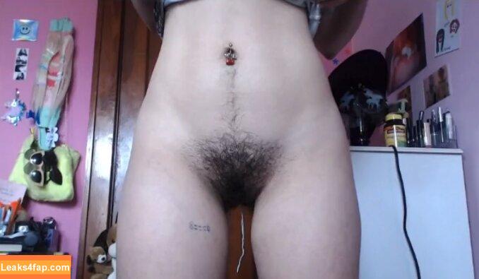 Hairy Women / HairyFairy420 / ig_naturals / pearlygirly06 leaked photo photo #4884