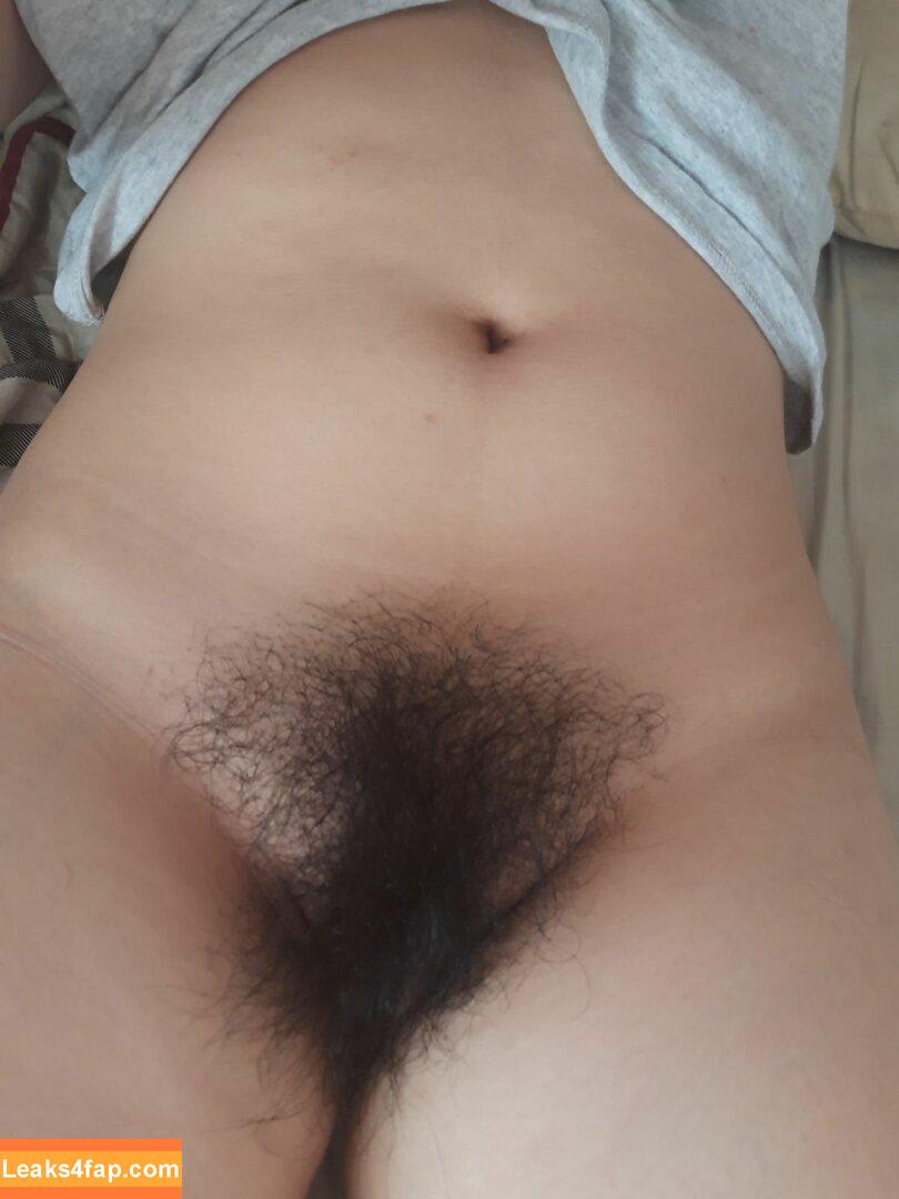 Hairy Women / HairyFairy420 / ig_naturals / pearlygirly06 leaked photo photo #4937