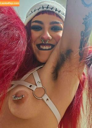 Hairy Women photo #4274