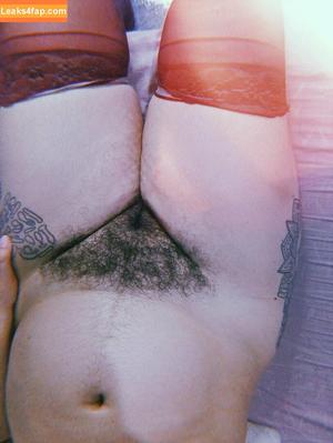 Hairy Women photo #4838