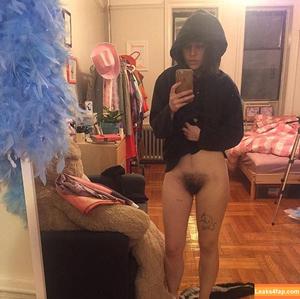 Hairy Women photo #4878