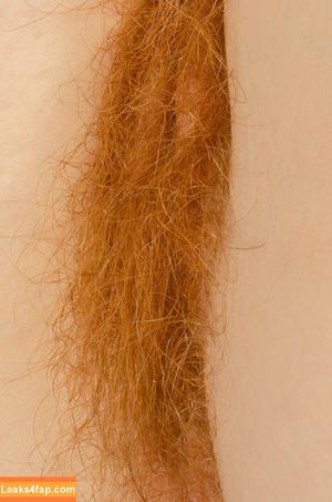 Hairy Women photo #5146