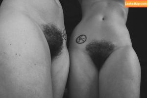 Hairy Women photo #5264