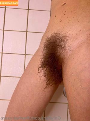 hairysaralight photo #0021