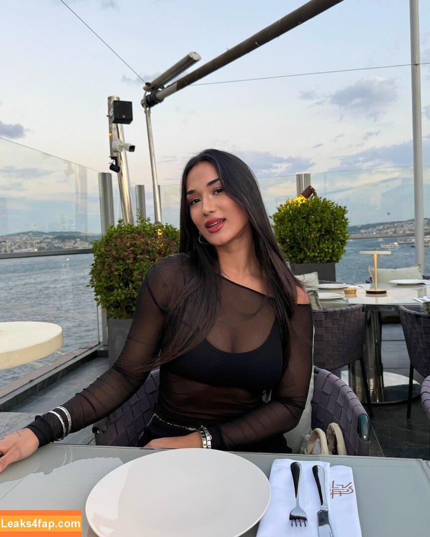 Hale Cabbar / cabbarhale слитое фото фото #0094