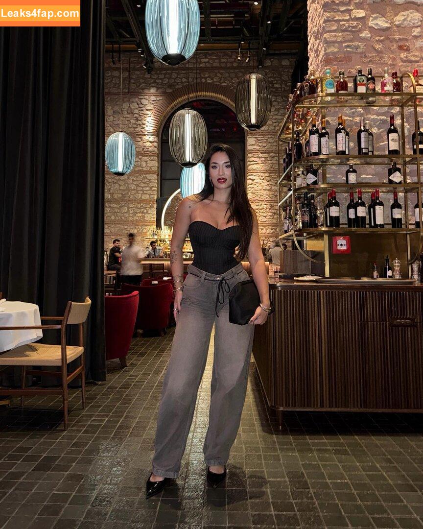 Hale Cabbar / cabbarhale слитое фото фото #0098