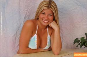 Halee Model фото #0062