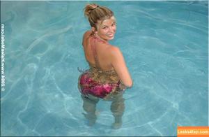 Halee Model фото #0233