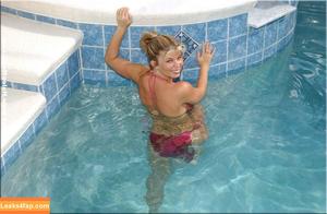 Halee Model фото #0234