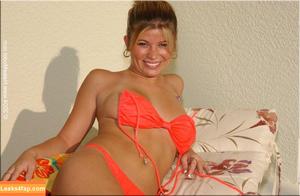 Halee Model фото #0319