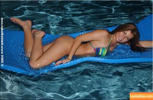 Halee Model photo #0504