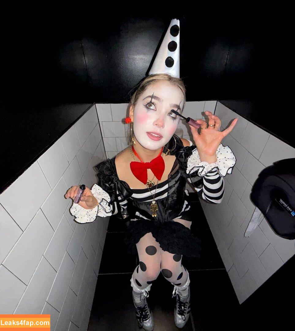 Haley Lu Richardson / haleyluhoo leaked photo photo #0397