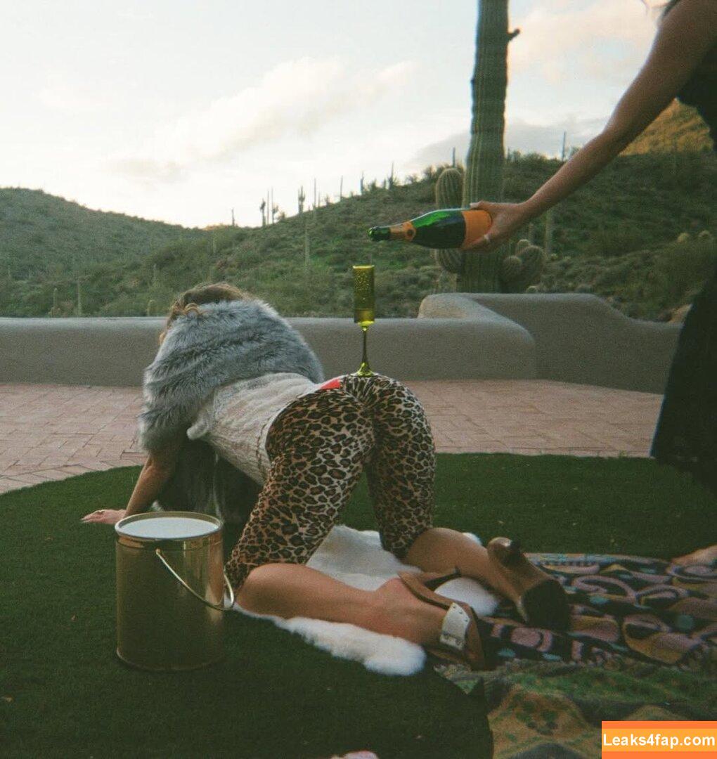 Haley Lu Richardson / haleyluhoo leaked photo photo #0408