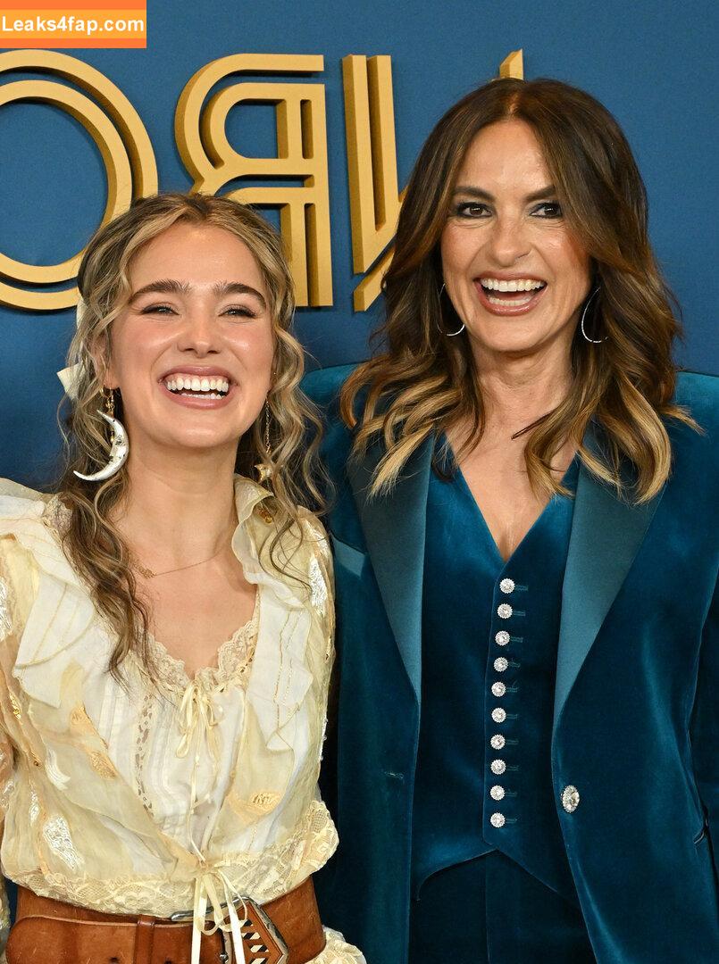 Haley Lu Richardson / haleyluhoo leaked photo photo #0452