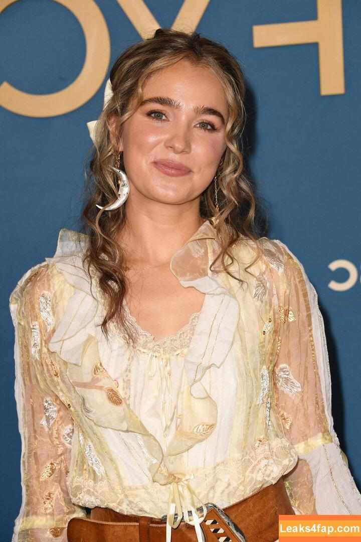 Haley Lu Richardson / haleyluhoo leaked photo photo #0463