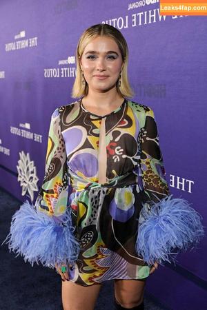 Haley Lu Richardson photo #0235