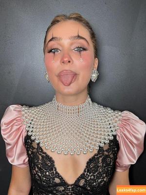 Haley Lu Richardson фото #0392