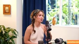 Haley Lu Richardson photo #0398