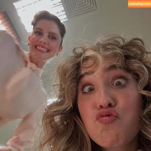 Haley Lu Richardson photo #0421