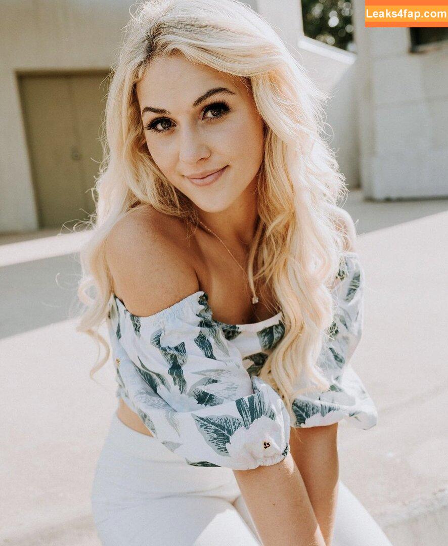 haleymihm /  leaked photo photo #0031