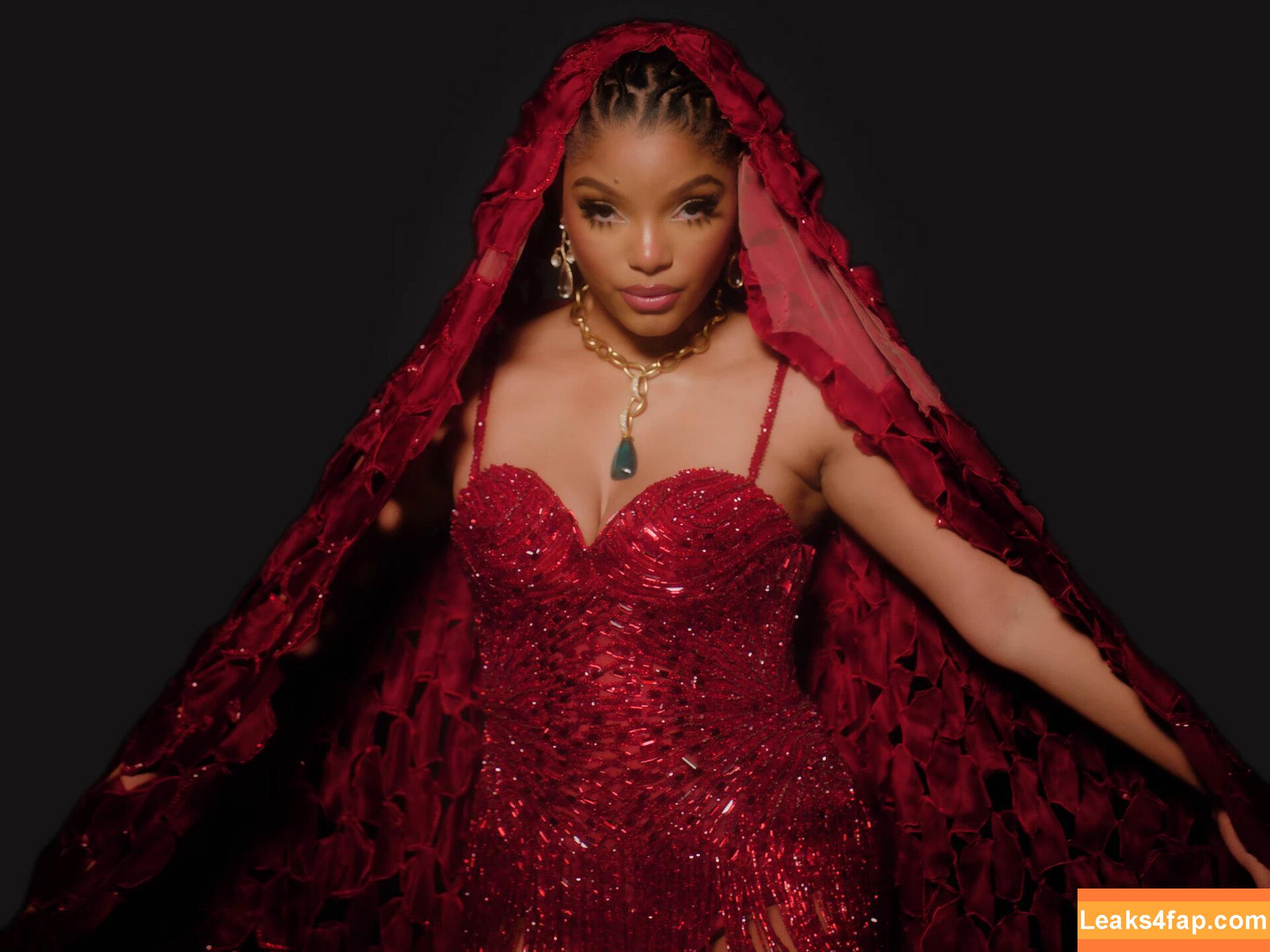 Halle Bailey / HalleBailey / Little Mermaid / chloebaileyyy слитое фото фото #1290