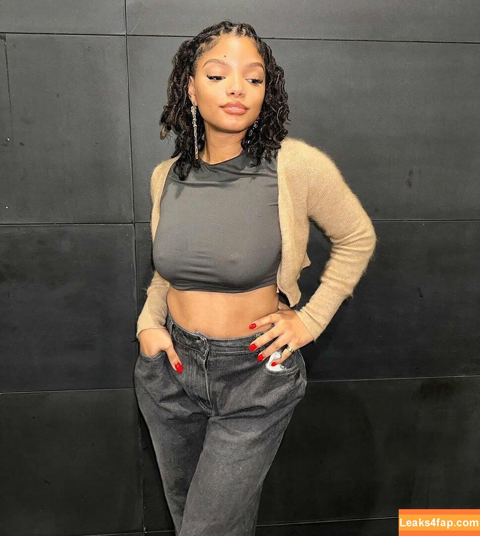 Halle Bailey / HalleBailey / Little Mermaid / chloebaileyyy leaked photo photo #1326