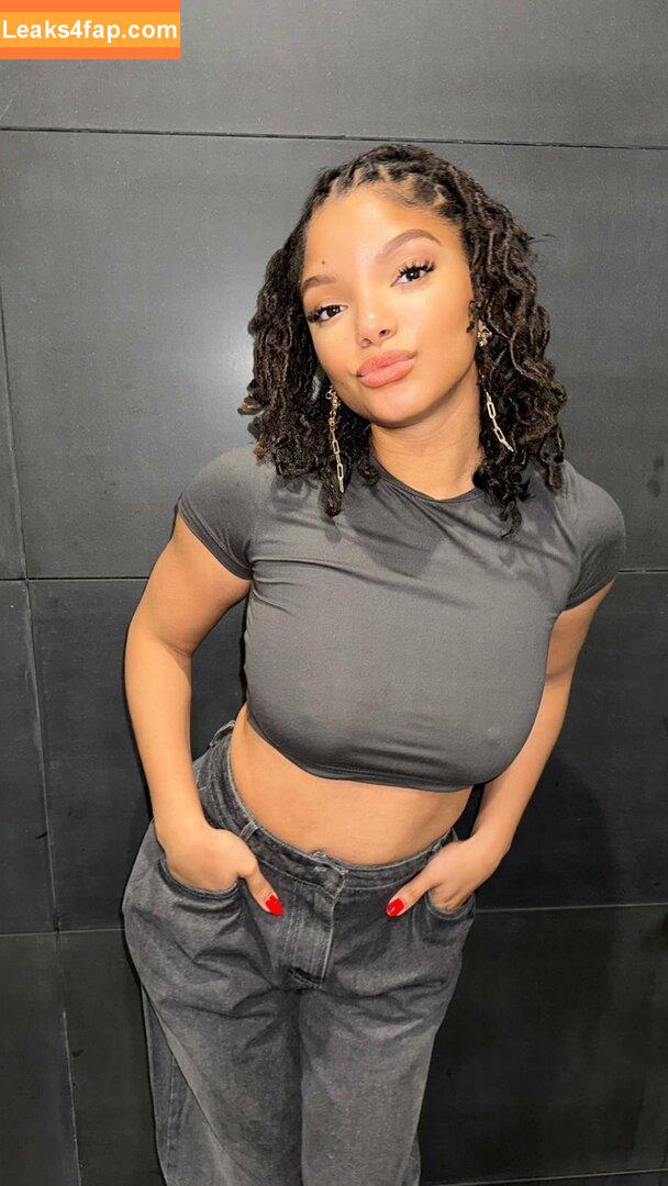 Halle Bailey / HalleBailey / Little Mermaid / chloebaileyyy leaked photo photo #1332