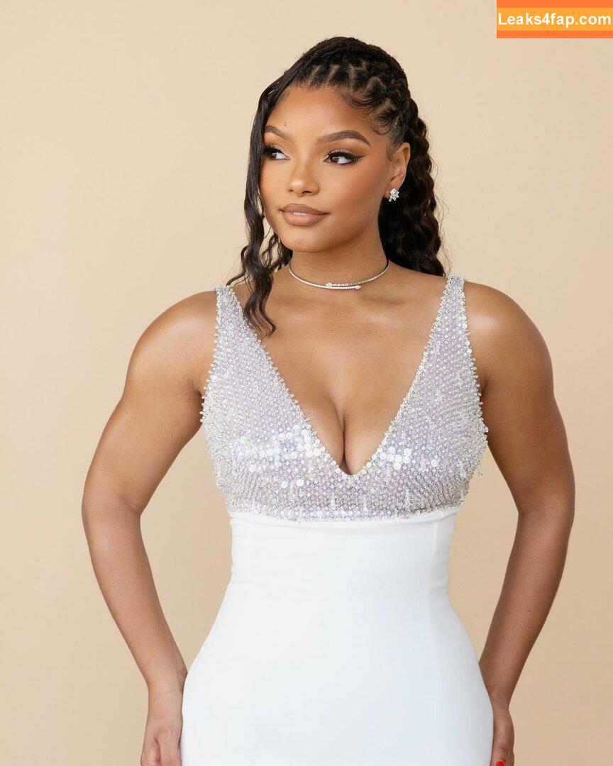 Halle Bailey / HalleBailey / Little Mermaid / chloebaileyyy leaked photo photo #1335