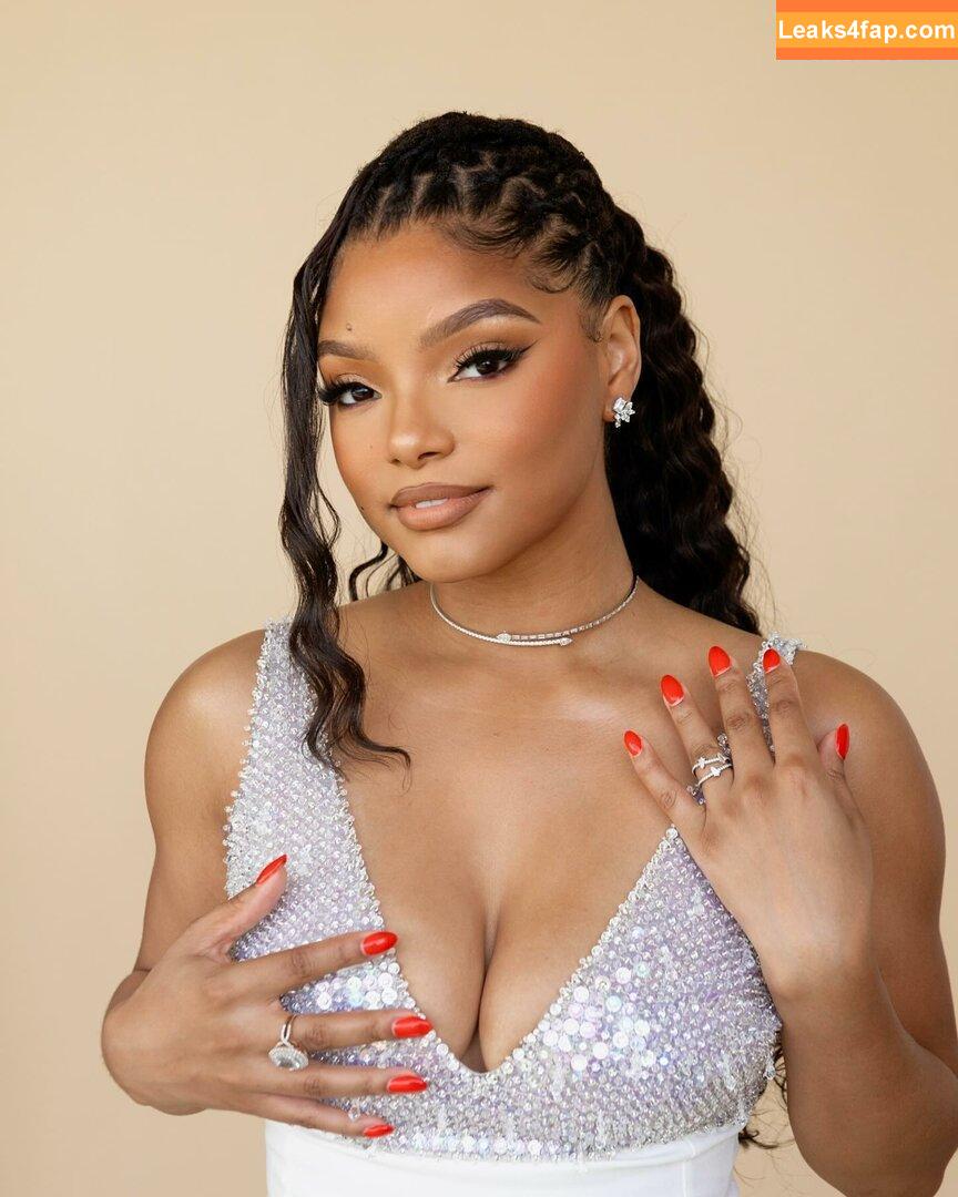 Halle Bailey / HalleBailey / Little Mermaid / chloebaileyyy leaked photo photo #1337