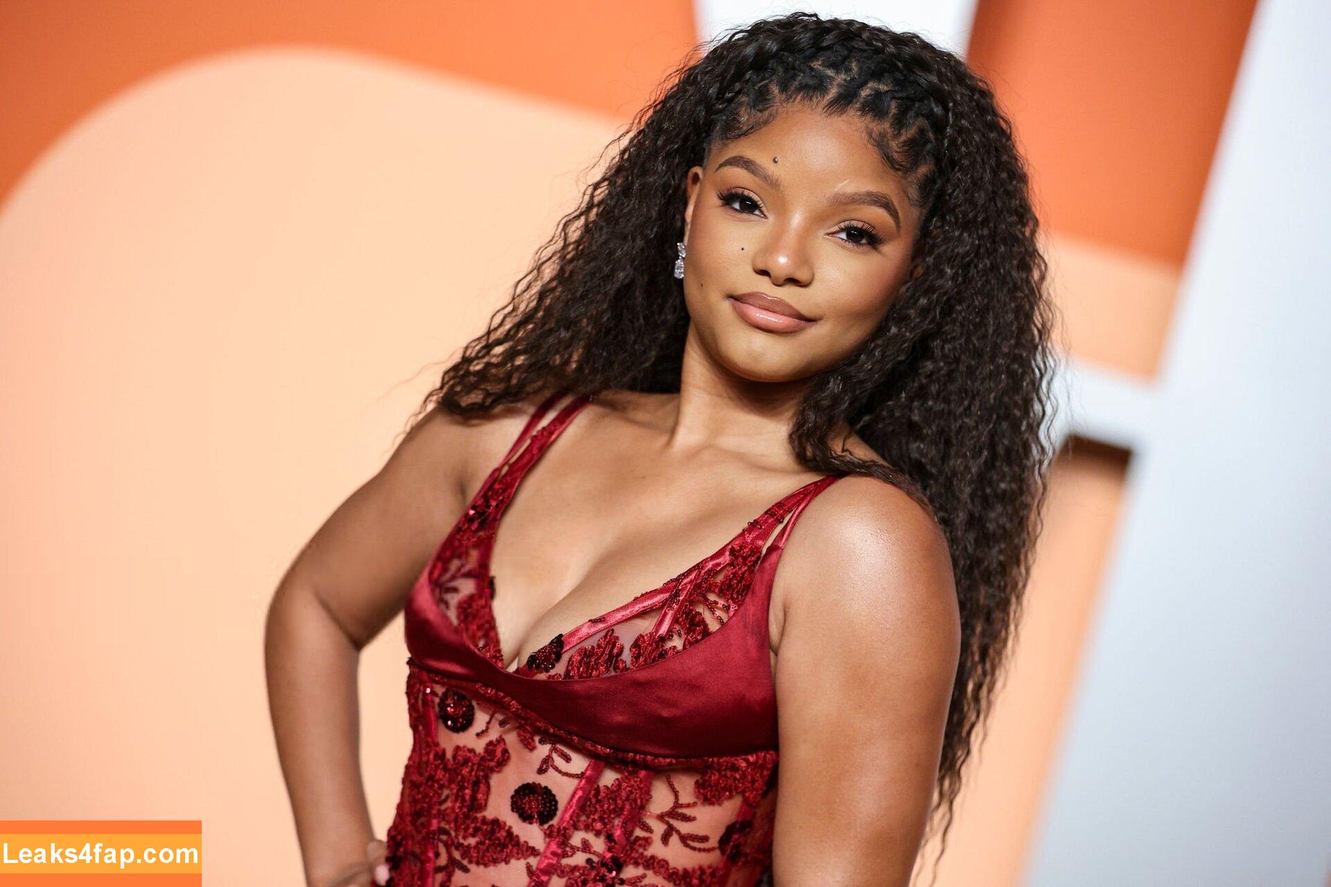 Halle Bailey / HalleBailey / Little Mermaid / chloebaileyyy leaked photo photo #1363