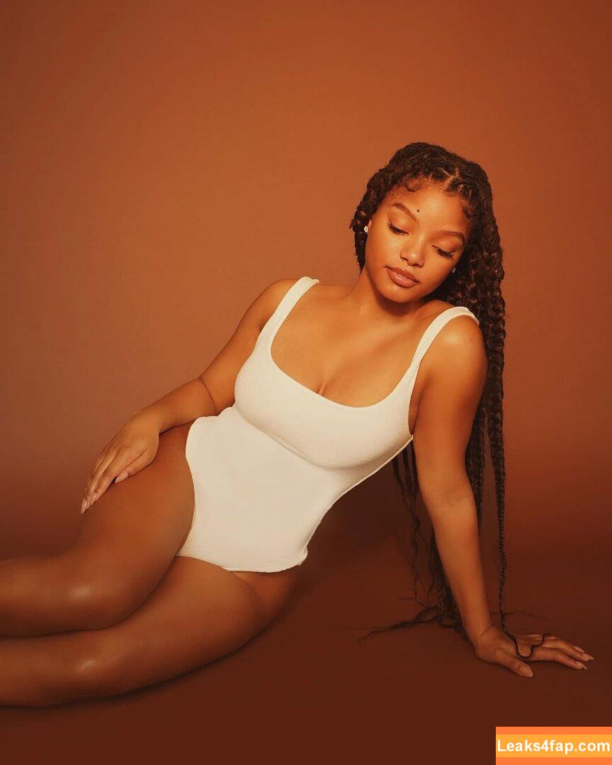 Halle Bailey / HalleBailey / Little Mermaid / chloebaileyyy leaked photo photo #1390