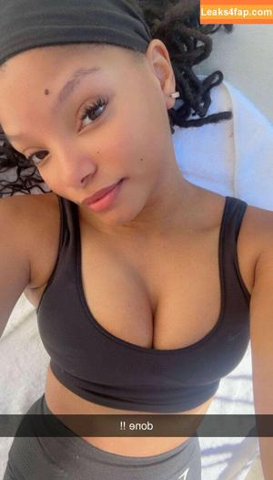 Halle Bailey photo #1230